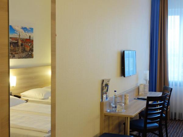 AMBER ECONTEL : photo 2 de la chambre chambre familiale