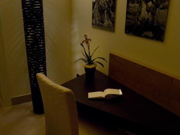 Alvino Suite And Breakfast : photo 7 de la chambre suite avec balcon