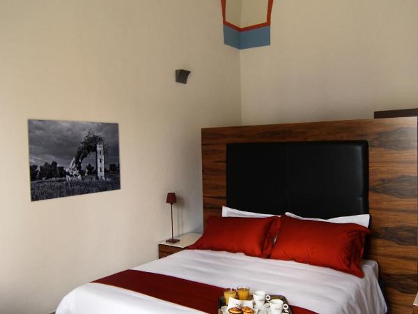 Alvino Suite And Breakfast : photo 4 de la chambre suite deluxe avec balcon