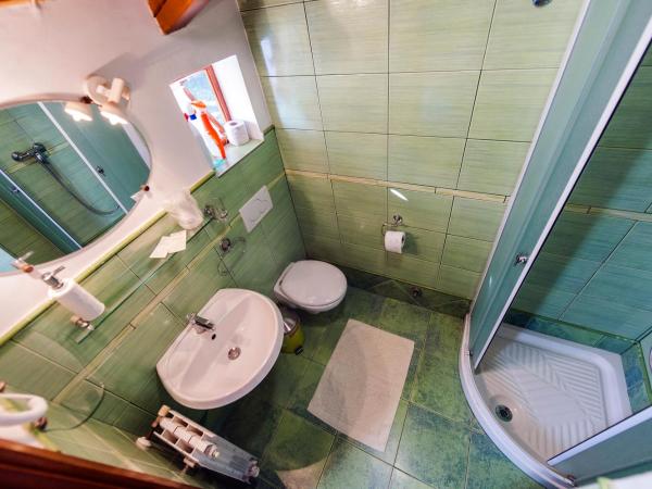 Rooms Barbieri Rovinj : photo 7 de la chambre deluxe room (2 adults + 1 child) second floor