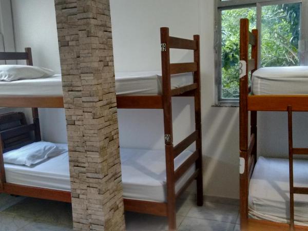 Hostel Vista do Mar : photo 5 de la chambre lit simple dans dortoir de 10 lits