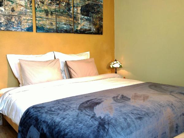 Bed & Breakfast Exterlaer : photo 4 de la chambre chambre double avec terrasse