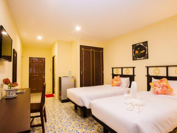 Le Hua Hotel : photo 1 de la chambre chambre lits jumeaux deluxe avec balcon