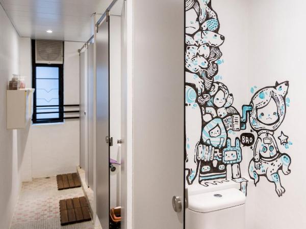 The Mahjong : photo 10 de la chambre lit simple dans dortoir pour femmes de 8 lits