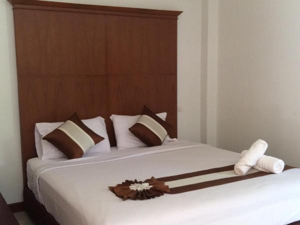 Lanta Paradise Beach Resort : photo 9 de la chambre chambre double standard