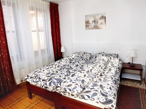 Guest House Isabel : photo 4 de la chambre chambre deluxe double ou lits jumeaux