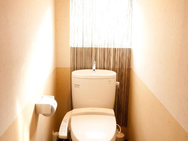 K's House Tokyo Oasis - Quality Hostel in Asakusa : photo 8 de la chambre dortoir mixte de 4 lits