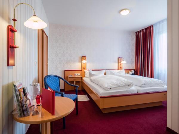 Hotel Deutsches Haus : photo 6 de la chambre chambre double affaires avec vue sur cour
