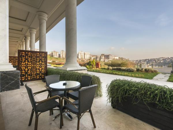 Vialand Palace Hotel : photo 6 de la chambre suite lune de miel