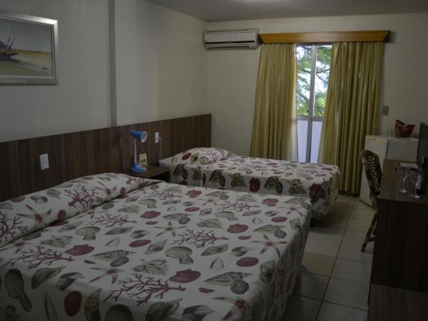 Hotel Casa De Praia : photo 1 de la chambre chambre triple