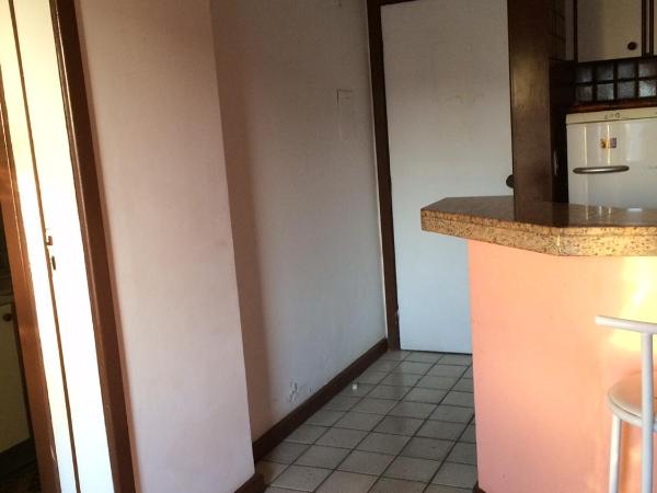 Apartamento Velozo Santos : photo 7 de la chambre appartement avec balcon