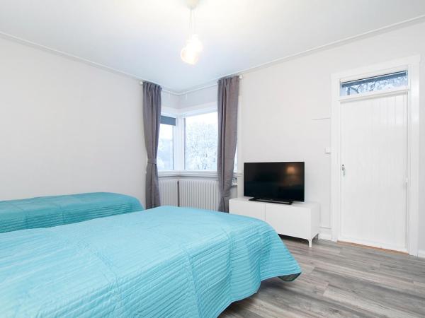 Nordurey Guesthouse : photo 2 de la chambre chambre double ou lits jumeaux avec balcon