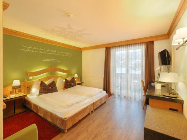 Hotel Kirchbühl Superior : photo 4 de la chambre chambre double supérieure eiger