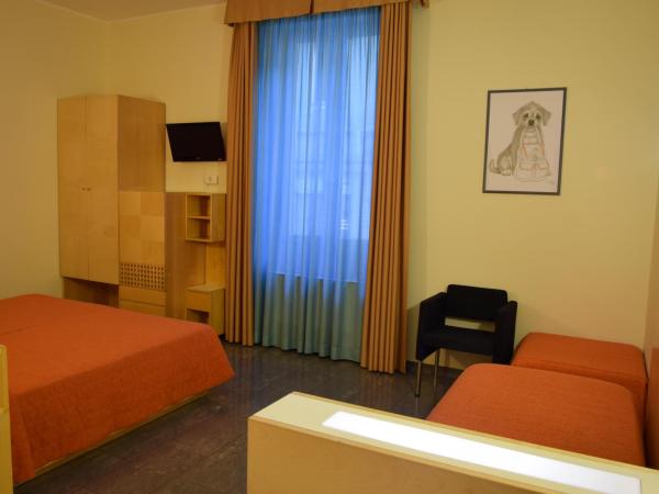 Hotel Losanna : photo 6 de la chambre chambre triple