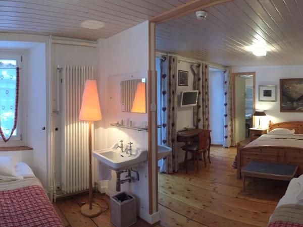 Historic Hotel du Pillon : photo 2 de la chambre chambre quadruple supérieure