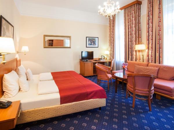 Centro Hotel National Frankfurt City : photo 1 de la chambre suite junior