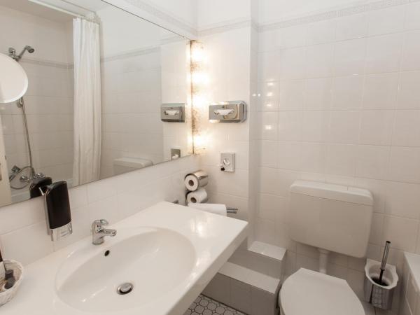 Centro Hotel National Frankfurt City : photo 2 de la chambre chambre simple standard