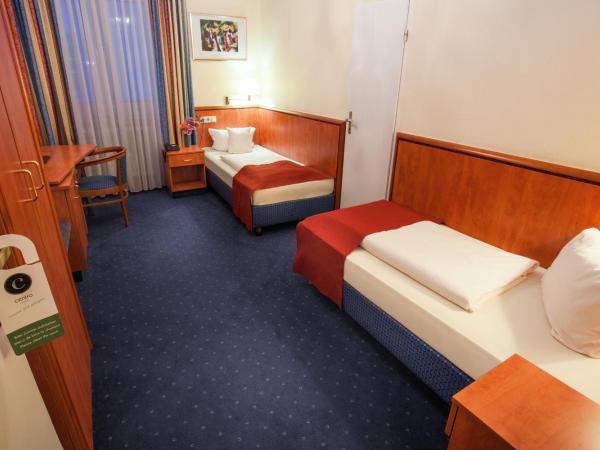 Centro Hotel National Frankfurt City : photo 3 de la chambre chambre lits jumeaux