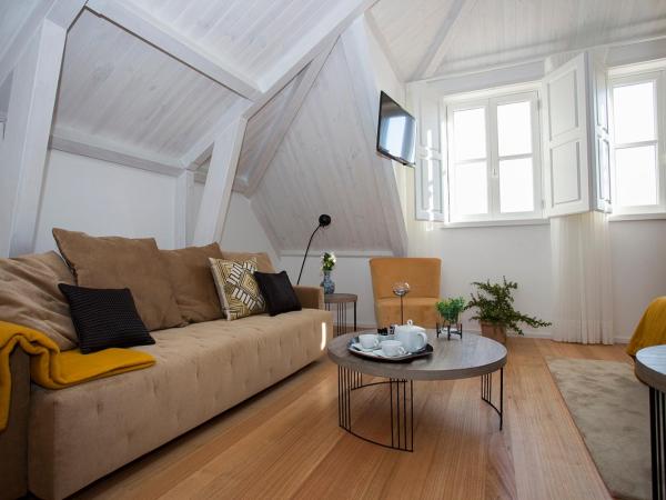 Belomont52 Guest House : photo 3 de la chambre chambre double ou lits jumeaux deluxe - vue sur rivière