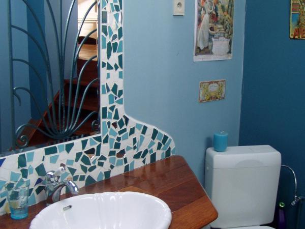 B&B Le Bonimenteur : photo 5 de la chambre art nouveau - chambre double avec baignoire