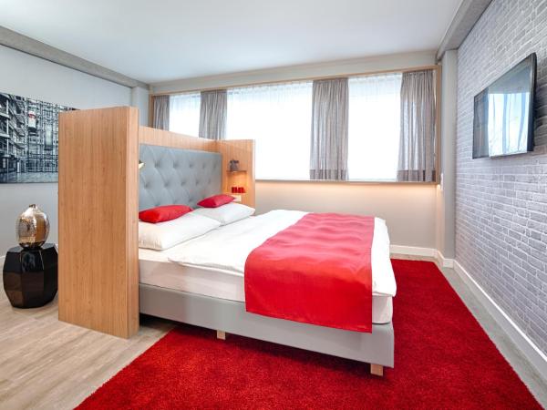 MLOFT Apartments München : photo 1 de la chambre deluxe apartment with kitchenette (2 adults)