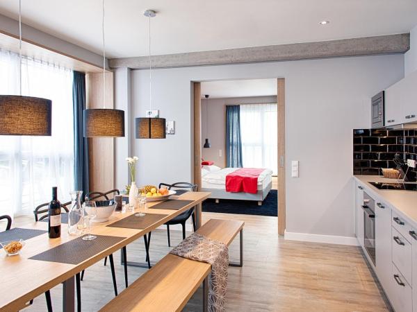 MLOFT Apartments München : photo 4 de la chambre three-bedroom apartment with kitchenette (6 adults)