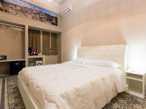 Matera In Vacanza : photo 3 de la chambre chambre double avec salle de bains privative