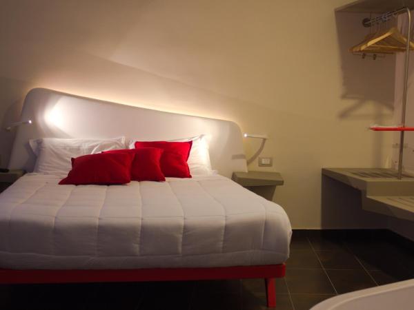 Ibis Styles Palermo President : photo 8 de la chambre chambre supérieure avec 2 lits doubles