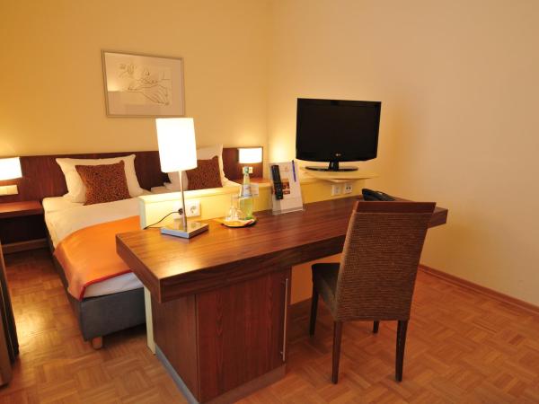 Hotel Flandrischer Hof : photo 5 de la chambre chambre double affaires