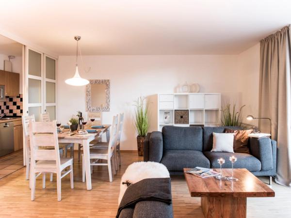 Parkside Apartment House : photo 10 de la chambre appartement 2 chambres avec balcon