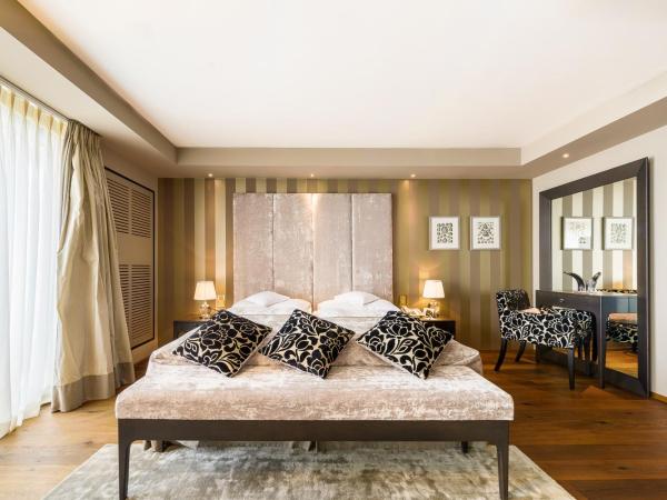 Lausanne Palace : photo 1 de la chambre suite junior - vue sur lac