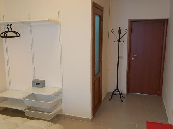 B&B Soriano44 : photo 9 de la chambre chambre double ou lits jumeaux