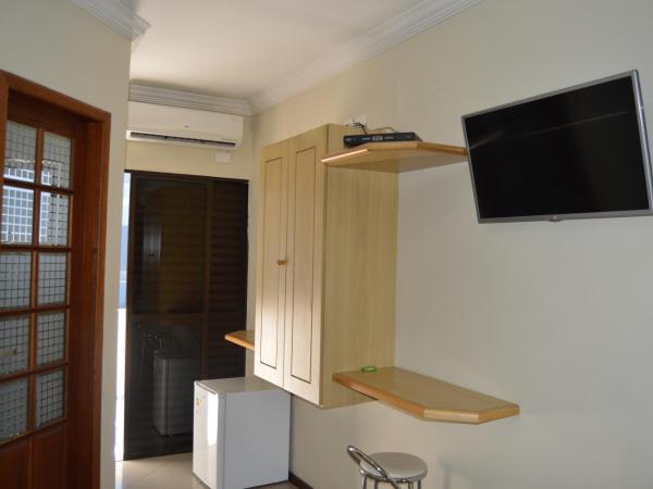 Aero Plaza Hotel : photo 3 de la chambre double room with air conditioning (1 double bed)