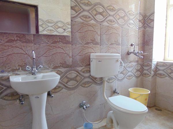 FabExpress Alpine : photo 4 de la chambre chambre double deluxe