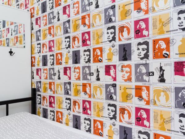 Retro Hostel : photo 6 de la chambre chambre simple avec salle de bains commune