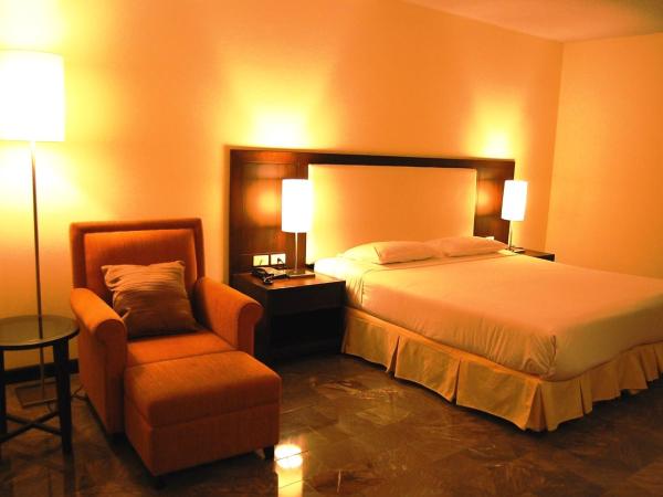 Royal Lanna Hotel : photo 3 de la chambre chambre deluxe