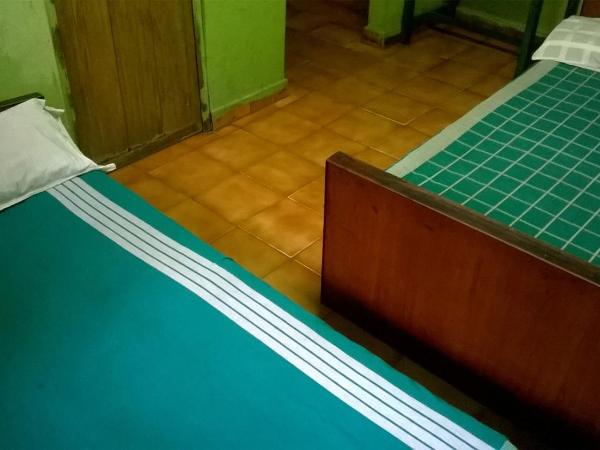 Xavier Guest House : photo 8 de la chambre chambre triple Économique