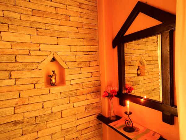 Peace Eye Guest House : photo 1 de la chambre chambre double deluxe avec douche