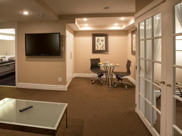 Hôtel Le Cantlie Suites : photo 4 de la chambre suite exécutive avec 2 lits doubles