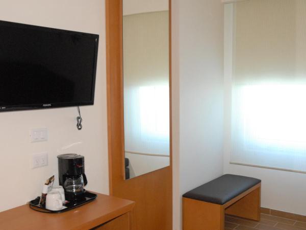 Aranzazu Centro Historico : photo 8 de la chambre chambre exécutive - 1 lit king-size