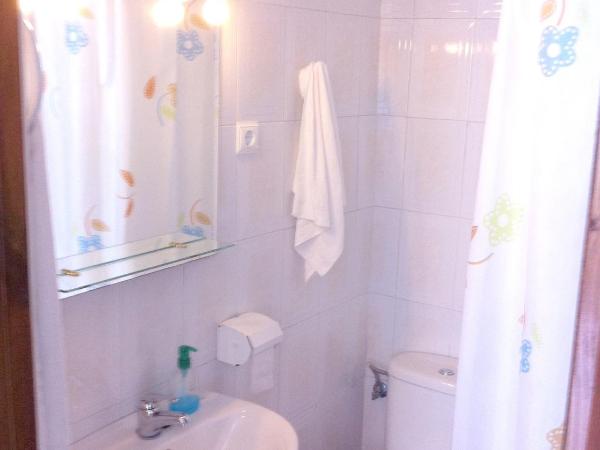 Giraldilla : photo 5 de la chambre chambre double ou lits jumeaux Économique 