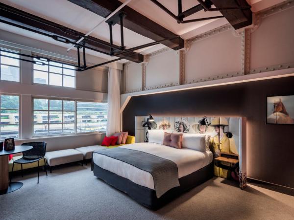 Ovolo Woolloomooloo : photo 1 de la chambre cityvoo - chambre avec lit king-size de luxe