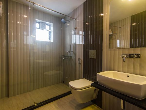 Hotel Sawood International : photo 2 de la chambre chambre double deluxe