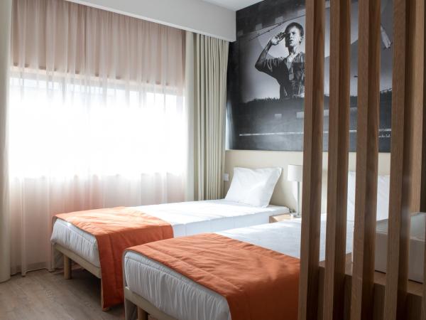 Porto Coliseum Hotel : photo 2 de la chambre chambre lits jumeaux standard