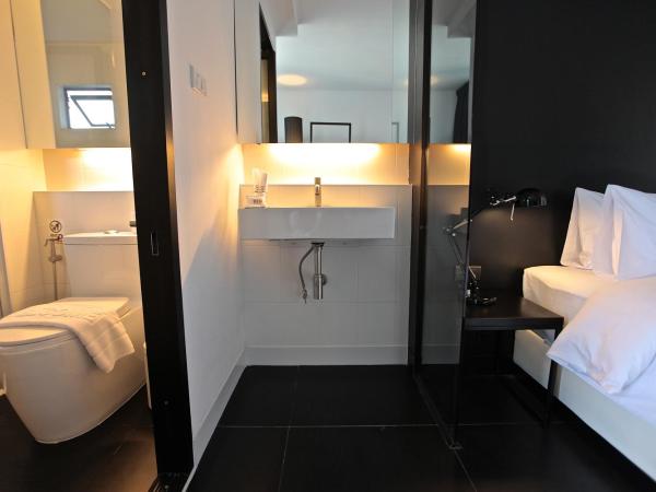 BED Nimman - Adults Only : photo 6 de la chambre chambre lits jumeaux standard