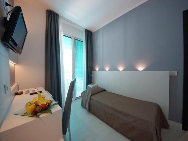 Hotel Europa : photo 2 de la chambre comfort single room with beach package