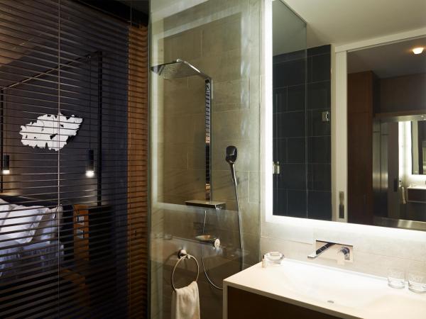 Le Germain Hotel Toronto : photo 3 de la chambre chambre lit queen-size classique