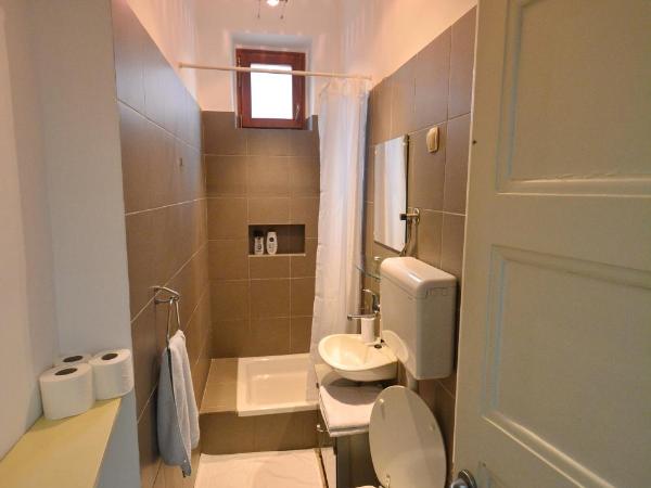 Guesthouse Sermageova : photo 5 de la chambre studio