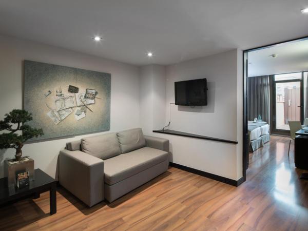 Catalonia Catedral : photo 6 de la chambre chambre double ou lits jumeaux supérieure avec terrasse