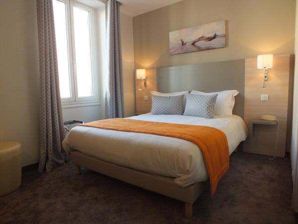 Hotel Du Midi : photo 8 de la chambre chambre double
